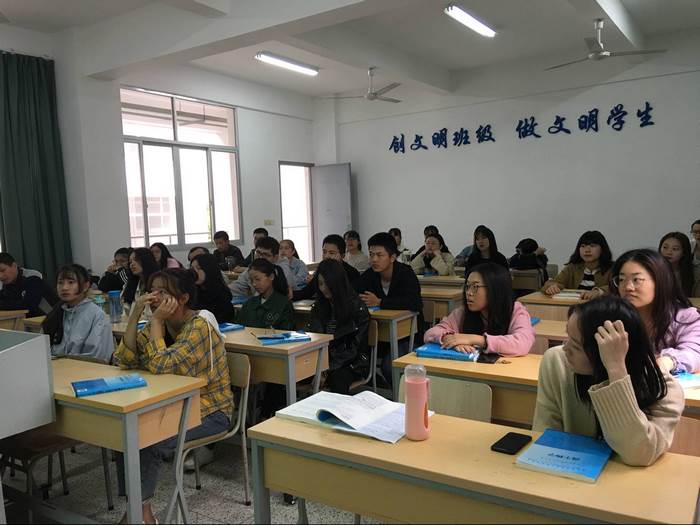 1539943244402605.png C958B25E3D64C8F081F900B37110B9D2 (复制).png