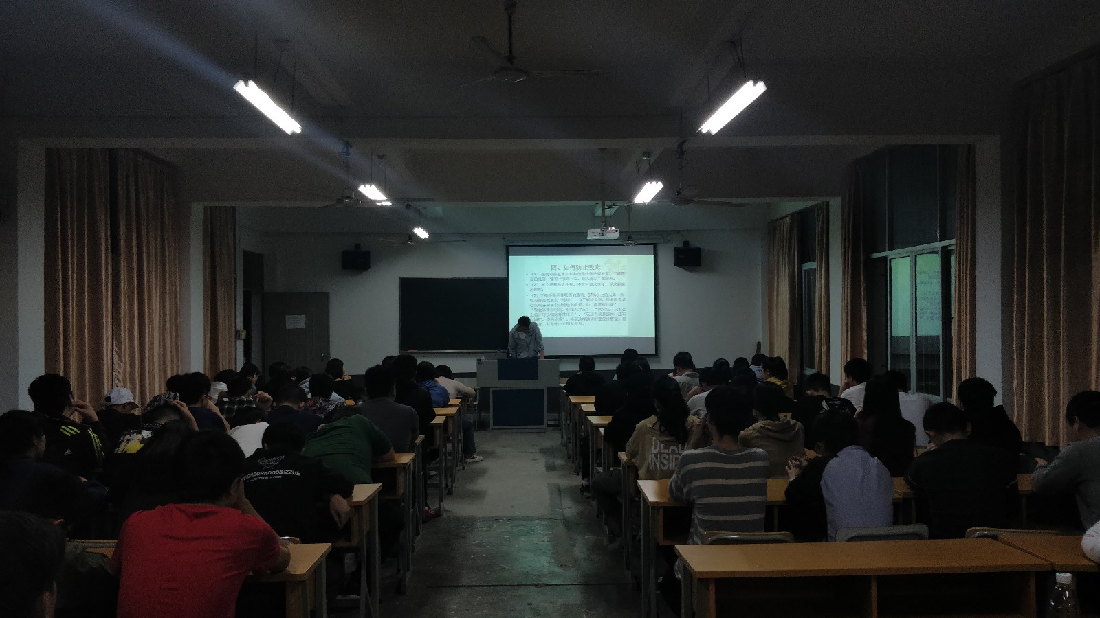 1543825136574086.jpg QQ图片20181203161848.jpg